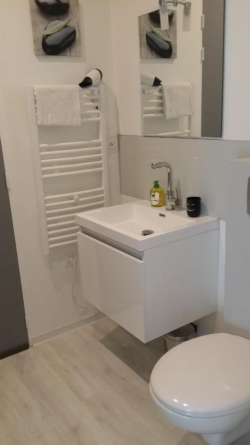 Chambre Spacieuse, Moderne Et Tres Confortable A Perros-Guirec Exteriér fotografie